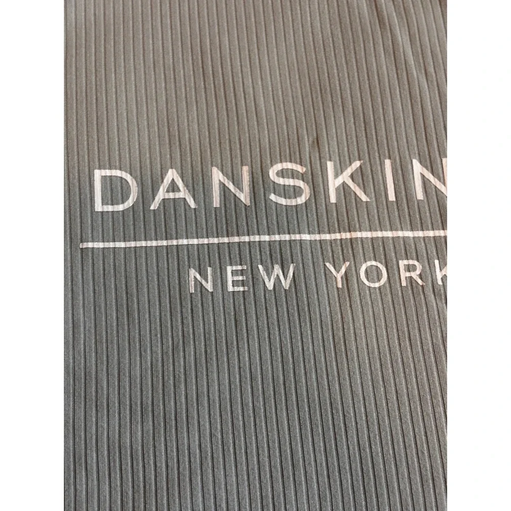 Danskin Lounge Set L Grey Ribbed Short Sleeve Top and Pants Athleisure Co-ord